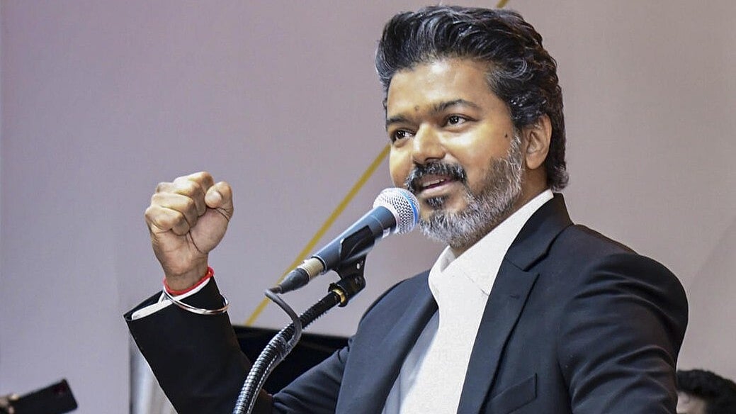 ವಿಜಯ್‌ ಸಂಪುಟ ಇಂದು ವಿಸ್ತರಣೆ?: ಎಐಎಡಿಎಂಕೆ ಬಂಡಾಯ ಶಾಸಕರಿಗಿಲ್ಲ ಸ್ಥಾನ