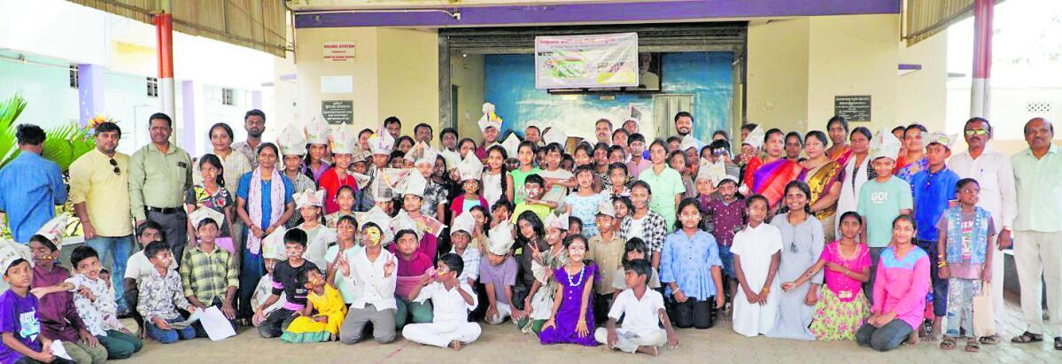 ಬಾಲ್ಯ ಬೇಸಿಗೆ ಶಿಬಿರದಲ್ಲಿ ಪುಟಾಣಿಗಳ ತುಂಟಾಟ