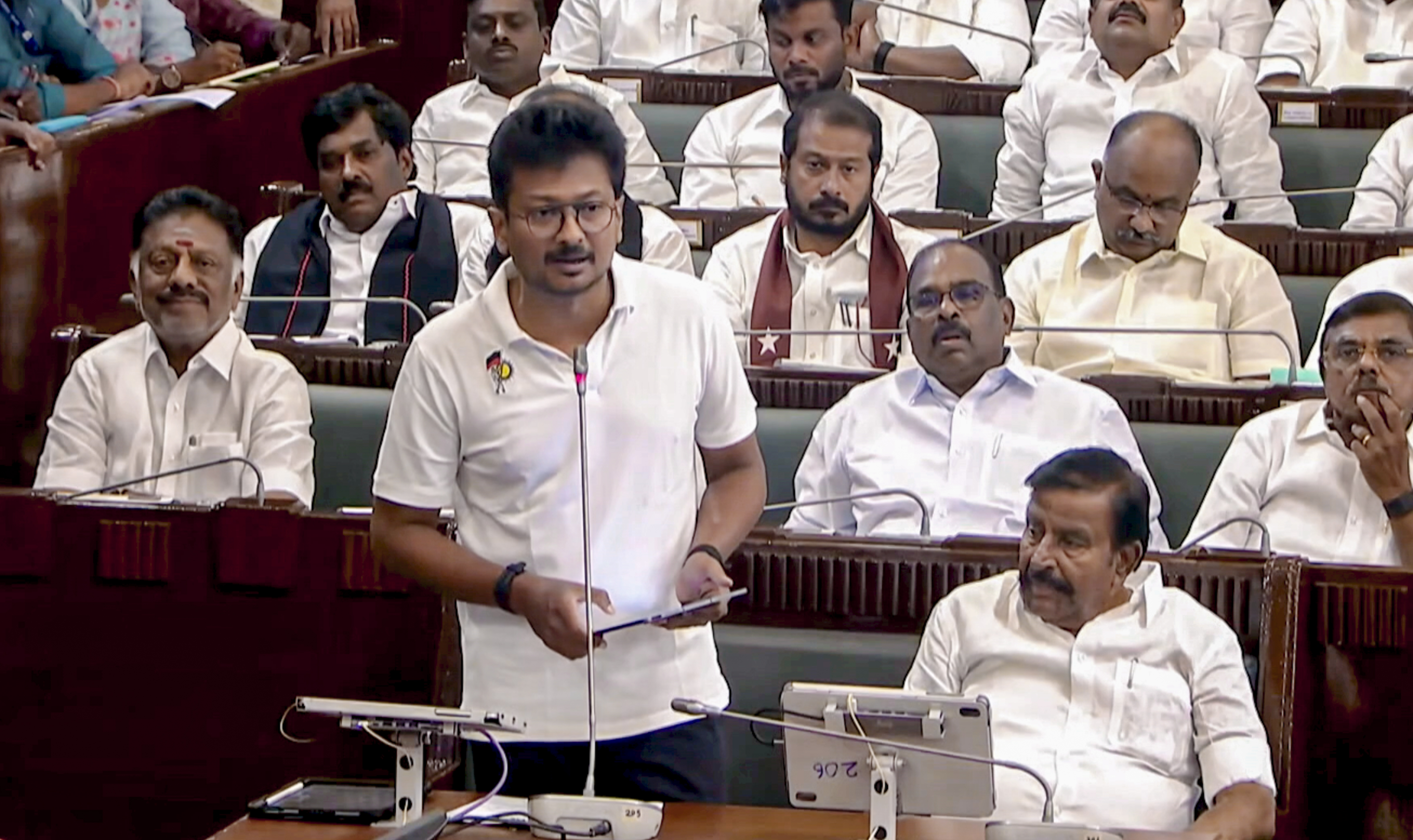 ಜನರ ವಿಭಜಿಸುವ ಜಾತಿ ವ್ಯವಸ್ಥೆಯನ್ನು   ನಿರ್ಮೂಲನೆ ಮಾಡಬೇಕು: ಉದಯನಿಧಿ ಸ್ಪಷ್ಟನೆ