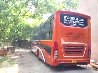 ದೆಹಲಿ ಸಾಮೂಹಿಕ ಅತ್ಯಾಚಾರ: ಸಮಯ ಎಷ್ಟು ಎಂದು ಕೇಳಿದ ಮಹಿಳೆ ಮೇಲೆ ಎರಗಿದರು..