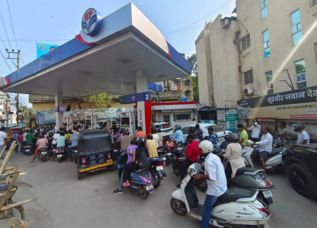 ಬೆಂಗಳೂರು ಸೇರಿದಂತೆ ದೇಶದ ಪ್ರಮುಖ ನಗರಗಳಲ್ಲಿ ಪೆಟ್ರೋಲ್, ಡೀಸೆಲ್ ದರ ಹೀಗಿದೆ..