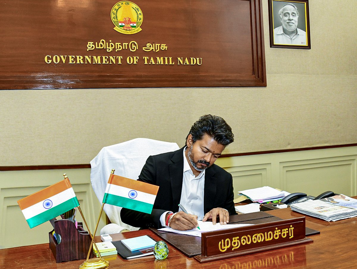 ವಿಜಯ್ ಸಂಪುಟ ಸೇರಲು ಐಯುಎಂಎಲ್, ವಿಸಿಕೆ ಒಪ್ಪಿಗೆ: ನಾಳೆ ಸೇರ್ಪಡೆ?