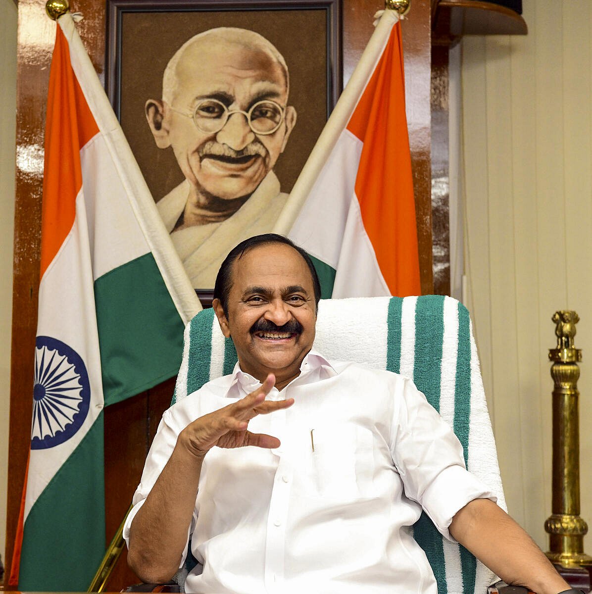 ವಂದೇ ಮಾತರಂ ಪೂರ್ಣ ಹಾಡುವುದು ಕಡ್ಡಾಯವಲ್ಲ: ಕೇರಳಂ ಸಿಎಂ ಸತೀಶನ್