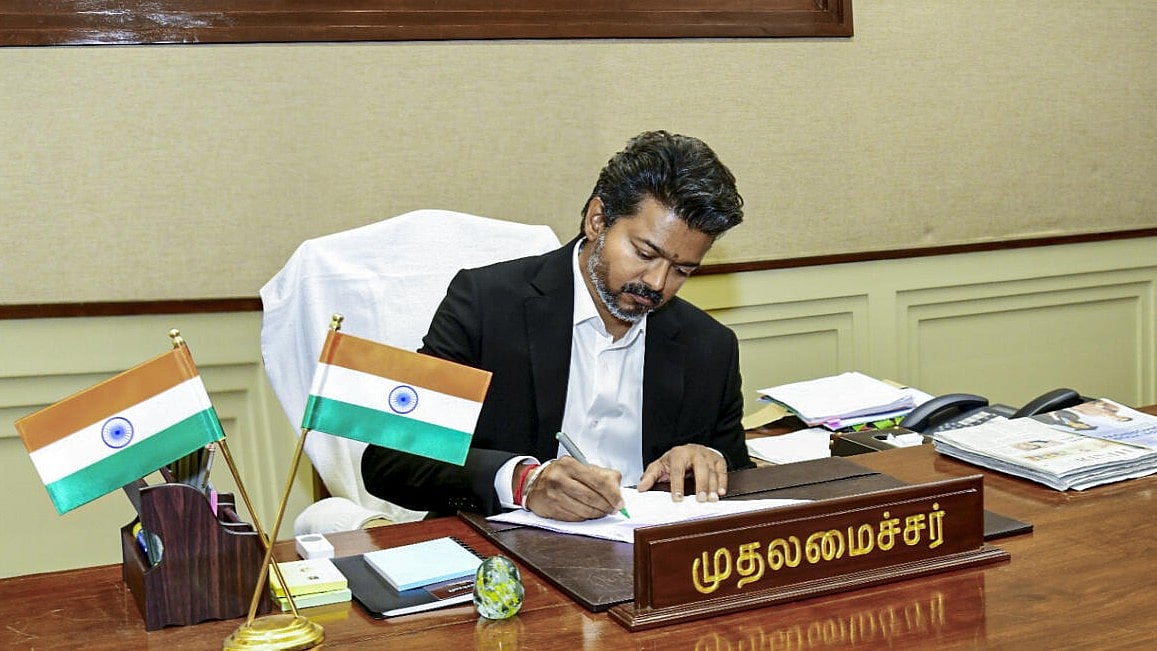 ವಿಜಯ್ ಸಂಪುಟ ವಿಸ್ತರಣೆ: ಕಾಂಗ್ರೆಸ್‌ನ ಇಬ್ಬರು ಸೇರಿದಂತೆ 23 ಮಂದಿಗೆ ಸಚಿವ ಸ್ಥಾನ