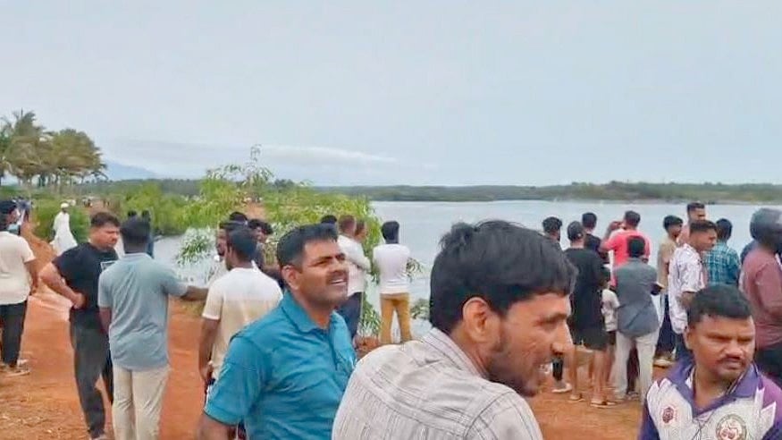 ಭಟ್ಕಳ: ಕಪ್ಪೆ ಚಿಪ್ಪು ಆರಿಸಲು ಕಳಿನಟ್ಟಿ ಹೊಳೆಗೆ ಇಳಿದಿದ್ದ 8 ಜನ ಸಾವು!