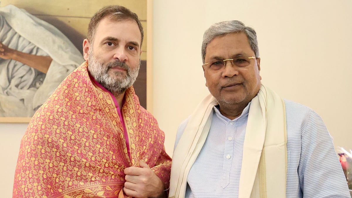 ನೀವು ಹೇಳಿದಂತೆ ನಡೆದುಕೊಳ್ಳುವೆ ಎಂದು ರಾಹುಲ್ ಗಾಂಧಿಗೆ ಹೇಳಿದ ಸಿದ್ದರಾಮಯ್ಯ