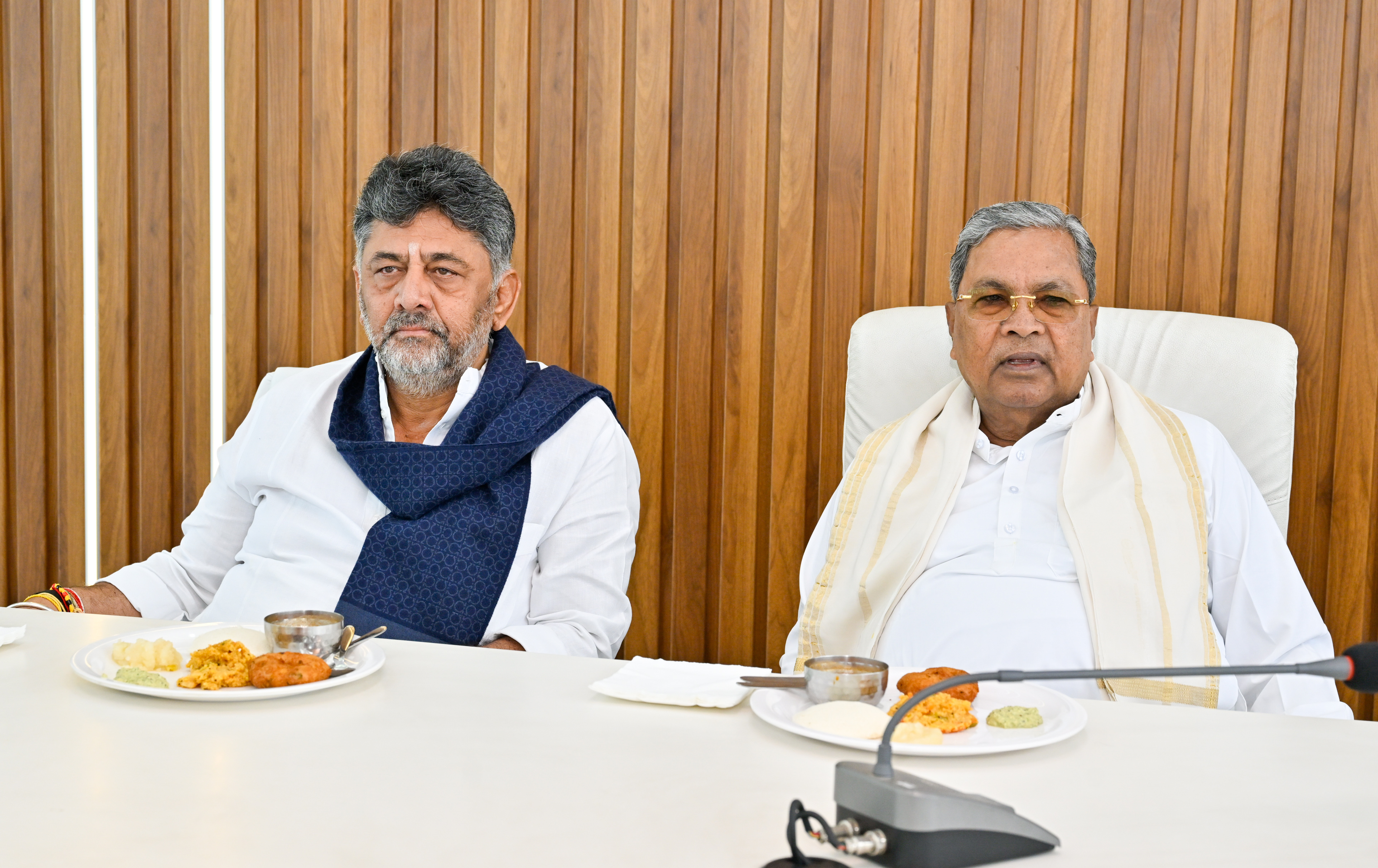 ನಾಳೆ ಸಿಎಲ್‌ಪಿ ಕರೆದಿದ್ದೇವೆ, ಸಿದ್ದರಾಮಯ್ಯ ಜೊತೆ ಚರ್ಚಿಸಿದ್ದೇನೆ: ಡಿಕೆಶಿ
