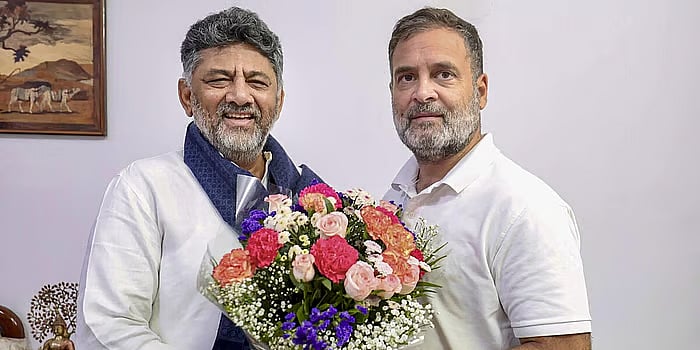 ಮುಖ್ಯಮಂತ್ರಿಯಾಗಿ ಡಿ.ಕೆ. ಶಿವಕುಮಾರ್ ಪ್ರಮಾಣ ವಚನ ನಾಳೆ ಅಥವಾ ನಾಡಿದ್ದು ? 