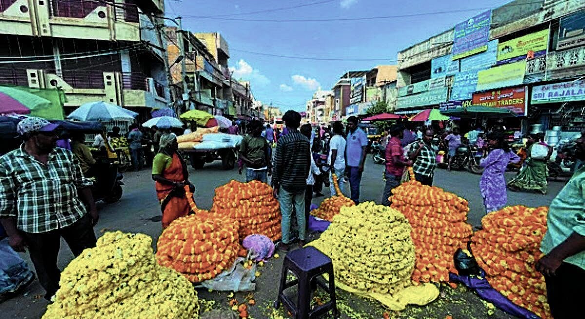 ಬನ್ನಿ ಮುಡಿಯಲು ‘ಅಮ್ಮಂದಿರ’ ಕಾತರ, ನಾಗೇನಹಳ್ಳಿಯ ಧರ್ಮದಗುಡ್ಡದಲ್ಲಿ ಸಿದ್ಧತೆ