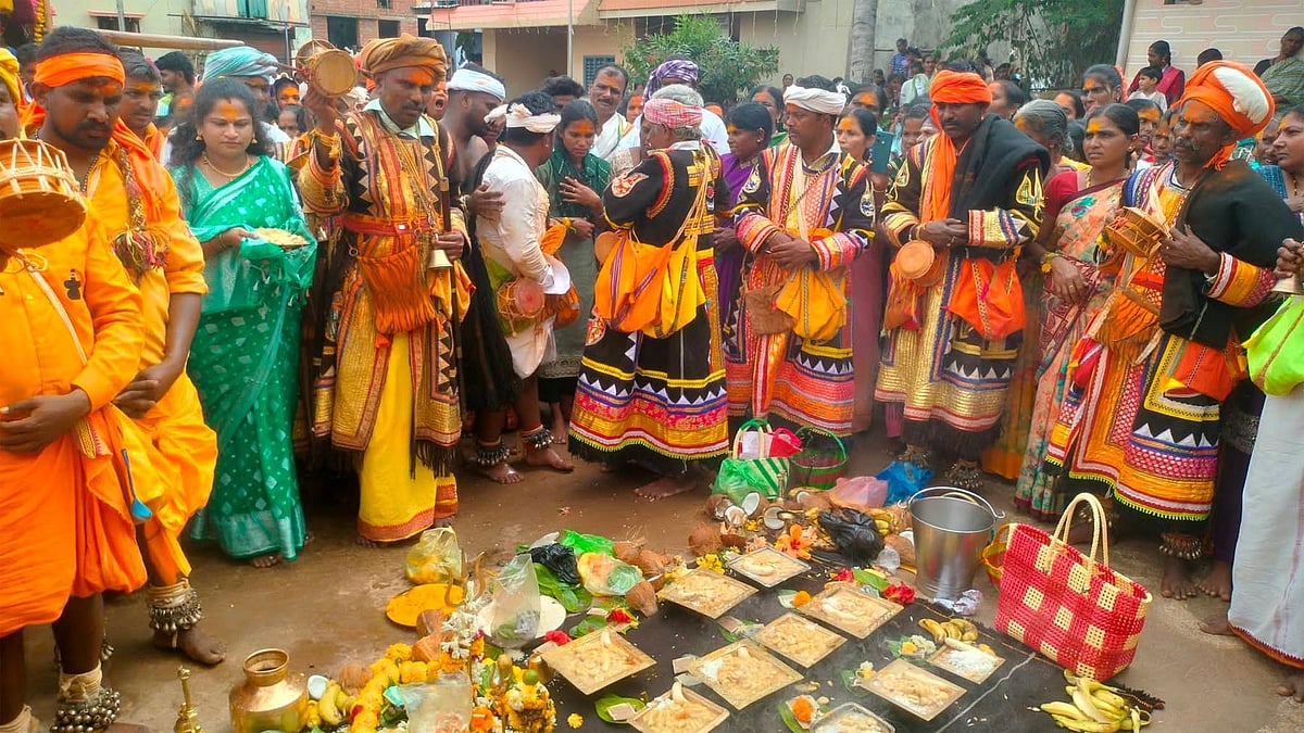 ಕರೂರು: ಸಂಭ್ರಮದ ದಸರಾ, ಪಾಲಕಿ ಉತ್ಸವ