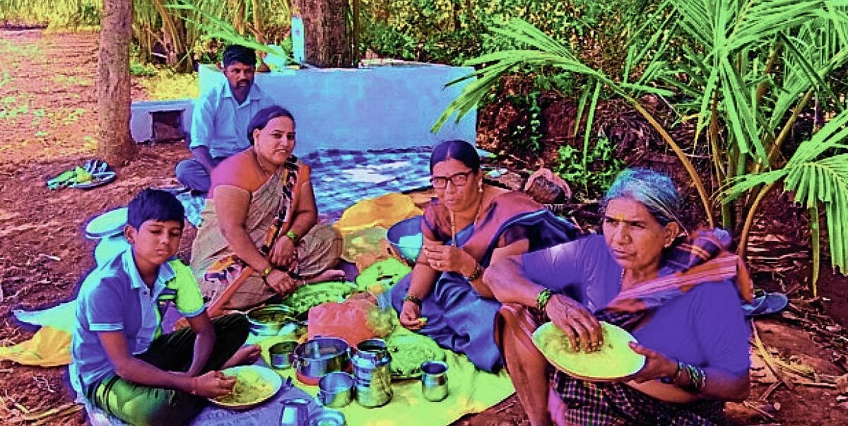 ಬರದ ನಡುವೆಯೂ ಶೀಗಿ ಹುಣ್ಣಿಮೆ ಆಚರಣೆ