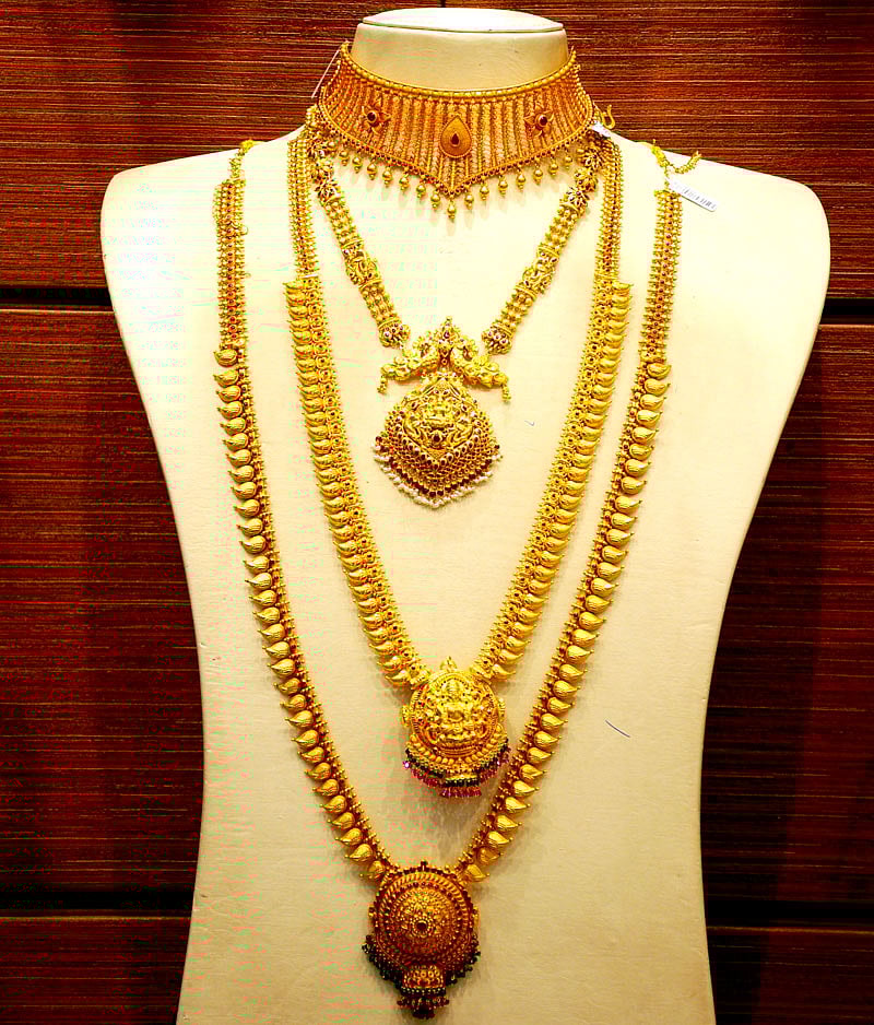 ದೇಶೀಯ ಆಭರಣ ತಯಾರಕರಿಂದ ಬೇಡಿಕೆ ಹೆಚ್ಚಳ: ಚಿನ್ನ, ಬೆಳ್ಳಿ ಧಾರಣೆ ಏರಿಕೆ