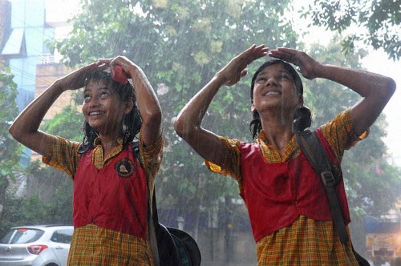 Karnataka Rains | ರಾಜ್ಯದ ಹಲವೆಡೆ ಭಾರಿ ಮಳೆ ಸಾಧ್ಯತೆ: ಯೆಲ್ಲೊ ಅಲರ್ಟ್‌ ಘೋಷಣೆ