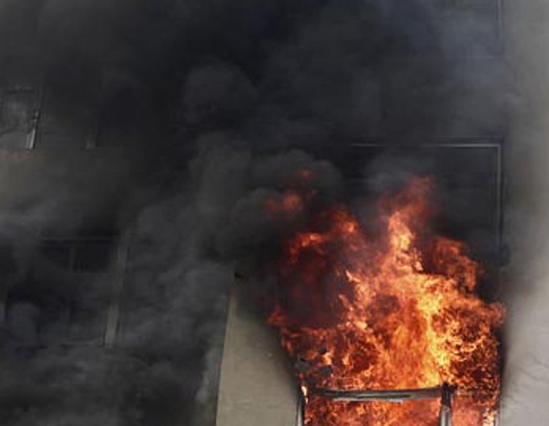 ಕೇರಳ | ಅಪಘಾತಕ್ಕೀಡಾದ ಸಿಎನ್‌ಜಿ ಆಟೊದಲ್ಲಿ ಬೆಂಕಿ: ಇಬ್ಬರು ಸಜೀವ ದಹನ