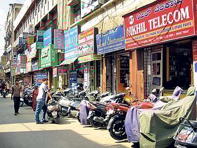 ವಿಶ್ವದ ಕುಖ್ಯಾತ ಮಾರುಕಟ್ಟೆಗಳ ಪಟ್ಟಿ ಬಿಡುಗಡೆ: ಬೆಂಗಳೂರಿನ SP ರಸ್ತೆ ಉಲ್ಲೇಖ!