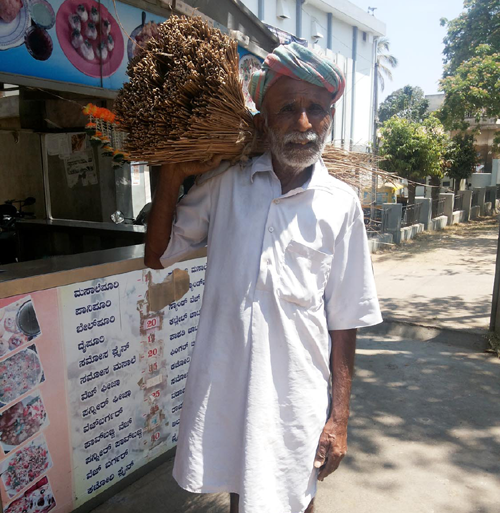 ಇಳಿವಯಸ್ಸಿನಲ್ಲೂ ಸ್ವಾವಲಂಬಿ ಬದುಕು...