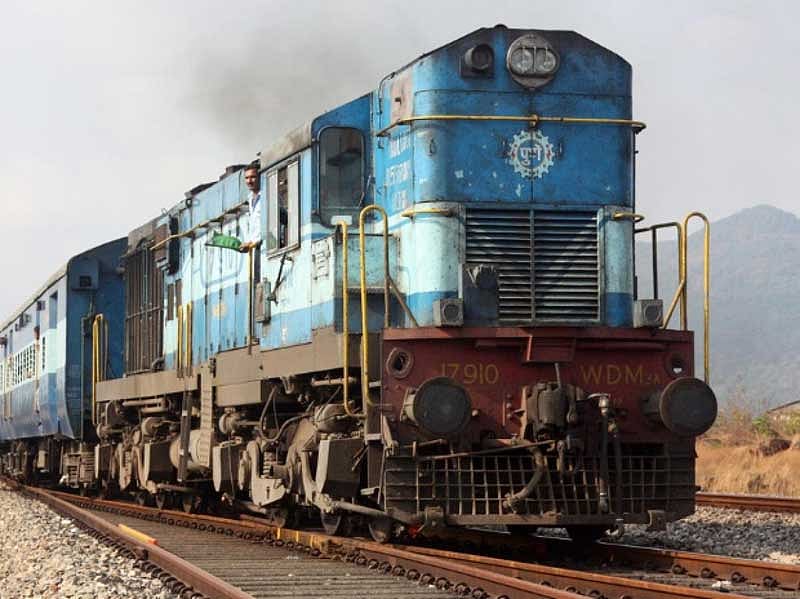 ಛತ್ತೀಸಗಢ: ಗೂಡ್ಸ್ ರೈಲಿಗೆ ಪ್ಯಾಸೆಂಜರ್ ರೈಲು ಡಿಕ್ಕಿ; 8 ಮಂದಿ ಸಾವು