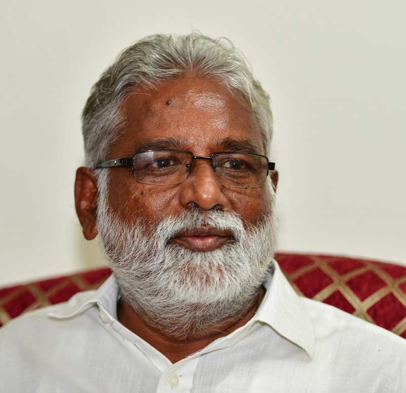 ಮಾಸಿಕ ಟೆಸ್ಟ್‌ನಲ್ಲಿ ಮಾತ್ರ ‘ಓಪನ್‌ ಬುಕ್‌ ಎಕ್ಸಾಮ್‌’ಗೆ ಚಿಂತನೆ