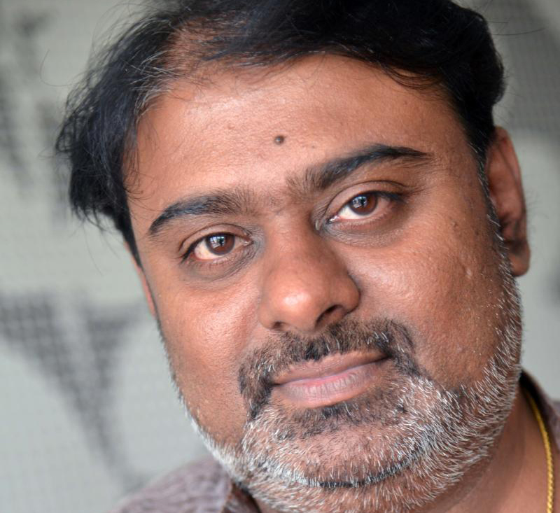 ಟ್ರೈಲರ್ ಕಿಂಡಿಯಲ್ಲಿ ಆದಿಪುರಾಣ