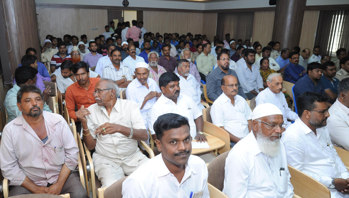 ದಾವಣಗೆರೆ: ಸೌಹಾರ್ದ ಸಭೆಯಲ್ಲಿ ಶಾಂತಿಮಂತ್ರ ಜಪ