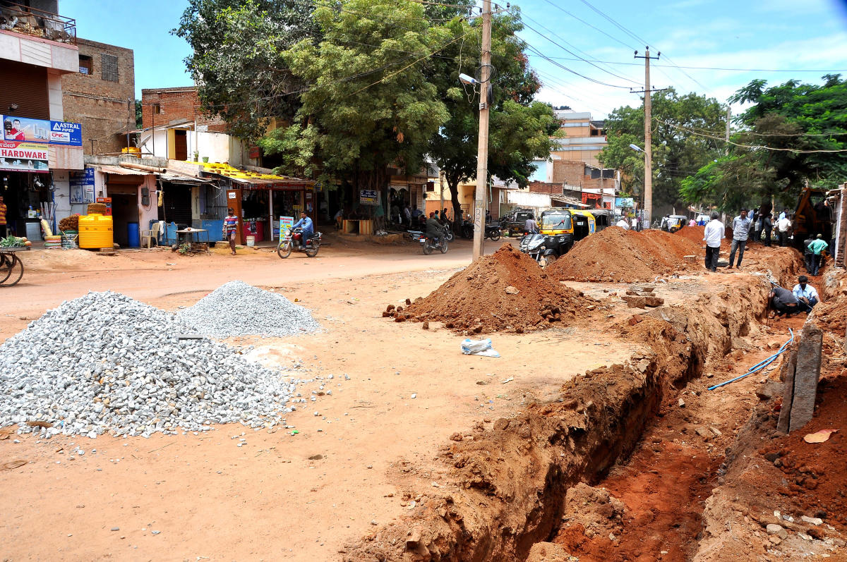 ಬದಲಾಗಲಿದೆ ಬಳ್ಳಾರಿ ಮುಖ್ಯರಸ್ತೆ ಚಹರೆ, ದ್ವಿಪಥದಿಂದ ತಗ್ಗಲಿದೆ ವಾಹನ ದಟ್ಟಣೆ