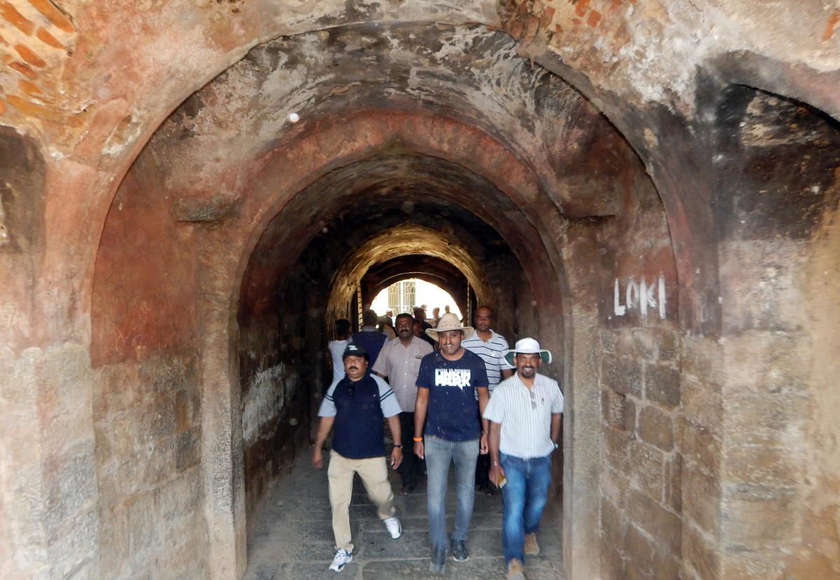 ಶ್ರೀರಂಗಪಟ್ಟಣಕ್ಕೆ ಲಗ್ಗೆಯಿಟ್ಟ ಇತಿಹಾಸಪ್ರಿಯರು