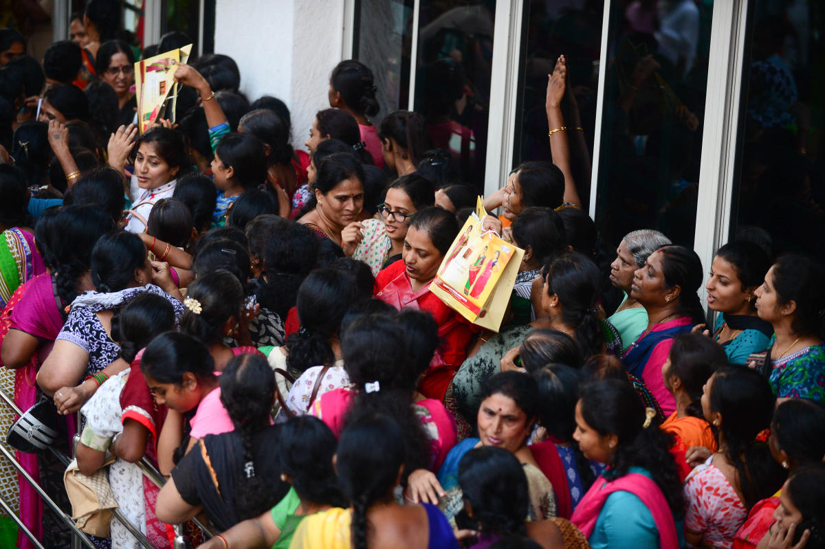 ರಾಜಕಾರಣಿಗಳ ಶೋಕಿಗೆ ಸರ್ಕಾರಿ ಸಂಸ್ಥೆ ಬಡವಾಗದಿರಲಿ