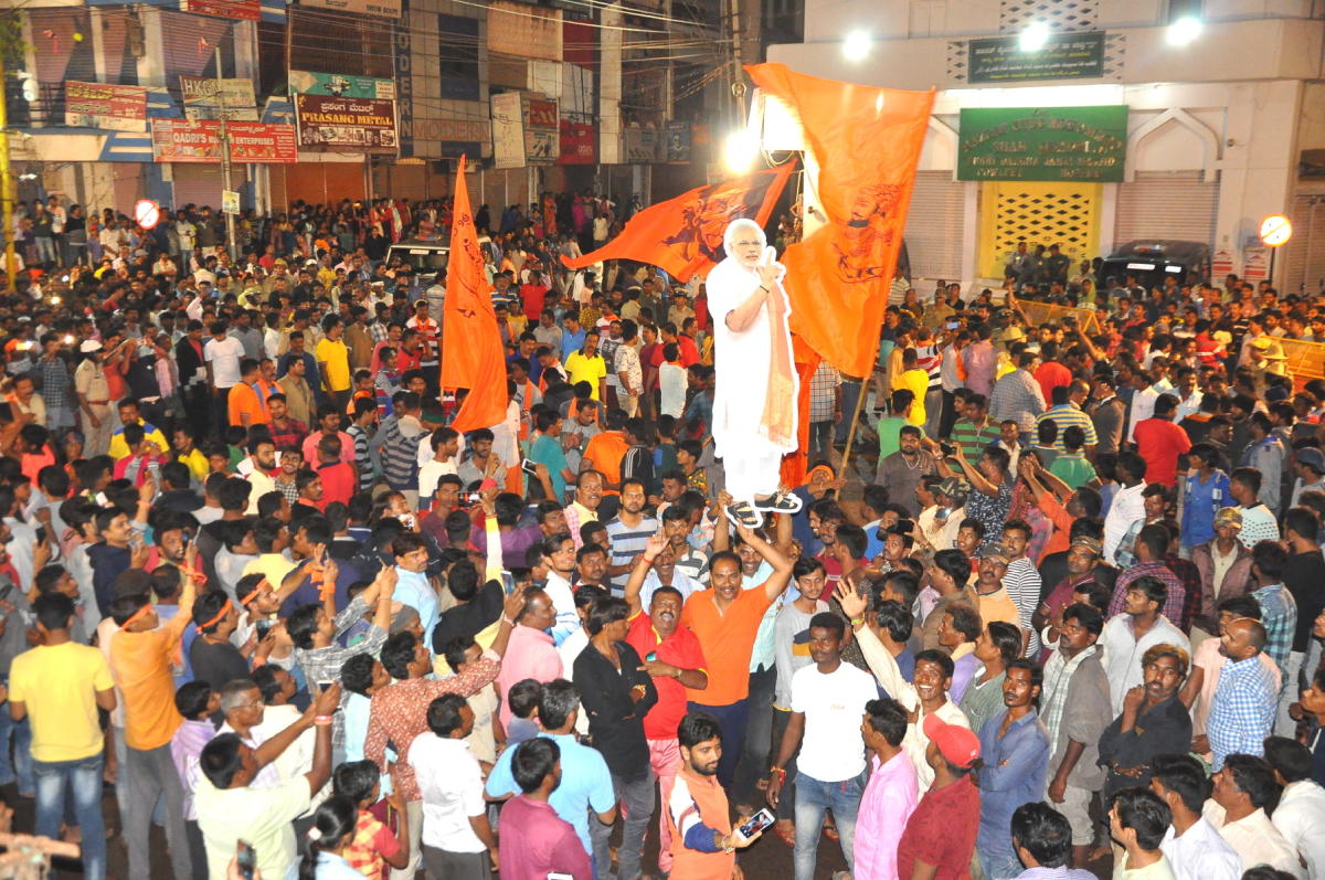 ಗಣಪನ ವಿಸರ್ಜನೆ: ನಿನ್ನೆ ಸಂಜೆಯಿಂದ ಬೆಳಗಿನವರೆಗೆ ಸಂಭ್ರಮೋಲ್ಲಾಸ,ಉತ್ಸವಕ್ಕೆ ತೆರೆ