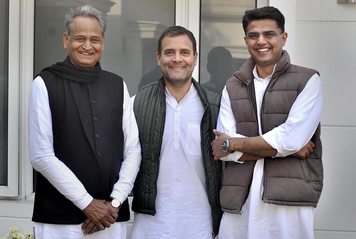 ರಾಜಸ್ಥಾನ ಸಿಎಂ ಆಗಿ ಅಶೋಕ್‌ ಗೆಹ್ಲೋಟ್‌, ಡಿಸಿಎಂ ಸಚಿನ್‌ ಪೈಲಟ್ ಆಯ್ಕೆ 