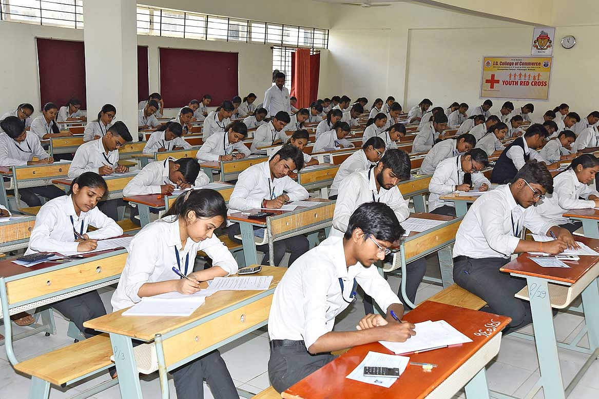 ಚಿಕ್ಕಮಗಳೂರು: ಸರ್ಕಾರಿ ಕಾಲೇಜು ವಿದ್ಯಾರ್ಥಿಗಳಿಗೆ ಇಂಗ್ಲಿಷ್ ಕಬ್ಬಿಣದ ಕಡಲೆ