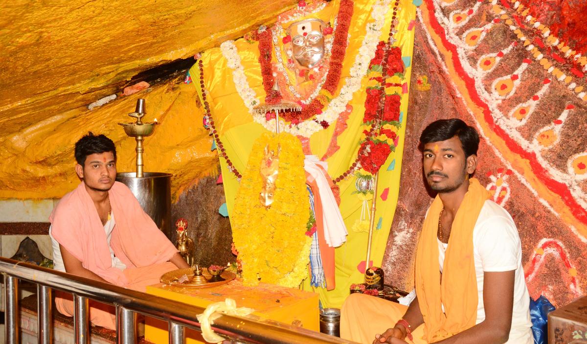 ಜಾತ್ರೆಗೆ ಸಿಂಗಾರಗೊಂಡ ಮಲ್ಲಯ್ಯನ ಬೆಟ್ಟ