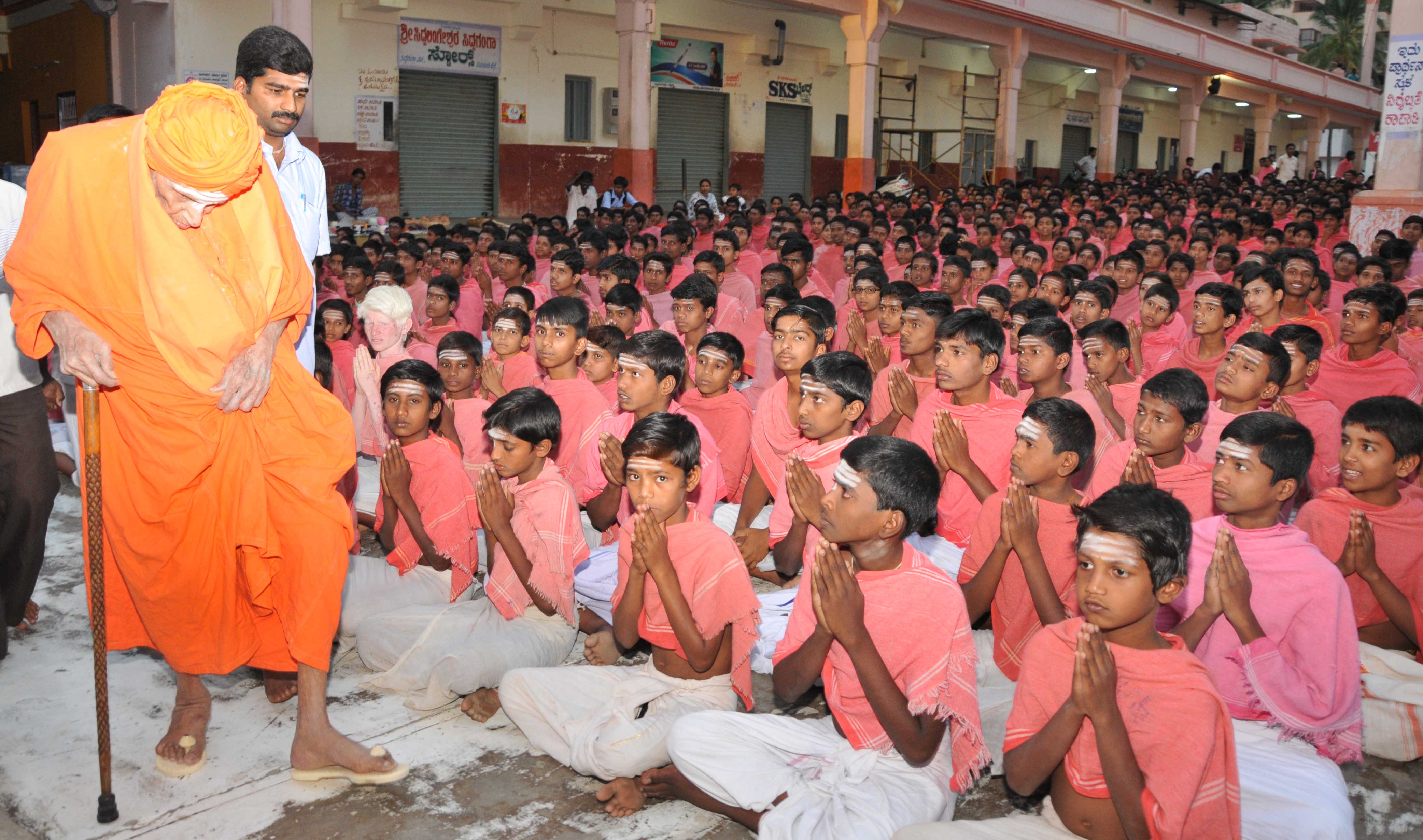 ಅನ್ನ ಮತ್ತು ಅಕ್ಷರ ದಾಸೋಹಗಳ ಮಹಾಯೋಗಿ