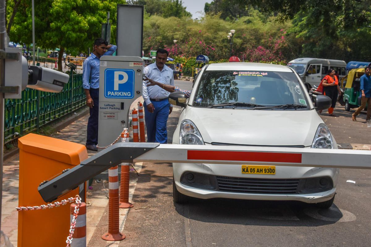 ಕೆಂಪುತೋಟದಲ್ಲಿ ಸ್ಮಾರ್ಟ್‌ ಪಾರ್ಕಿಂಗ್‌ ಜಾರಿ