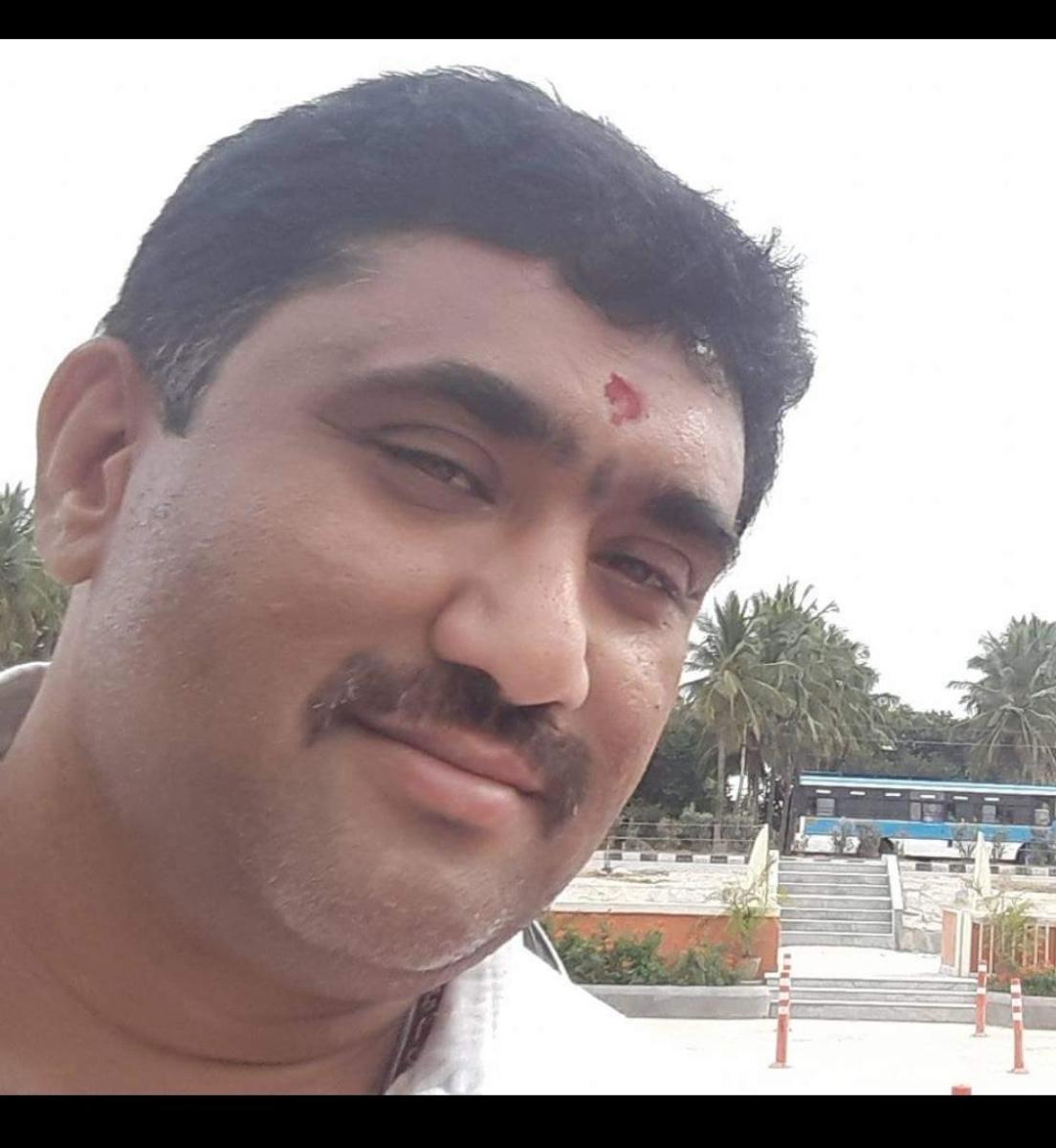 ಶ್ರೀಲಂಕಾ ಬಾಂಬ್ ಸ್ಫೋಟ: ರಮೇಶ್ ಗೌಡ ಕುಟುಂಬ ಸದಸ್ಯರ ಆಕ್ರಂದನ
