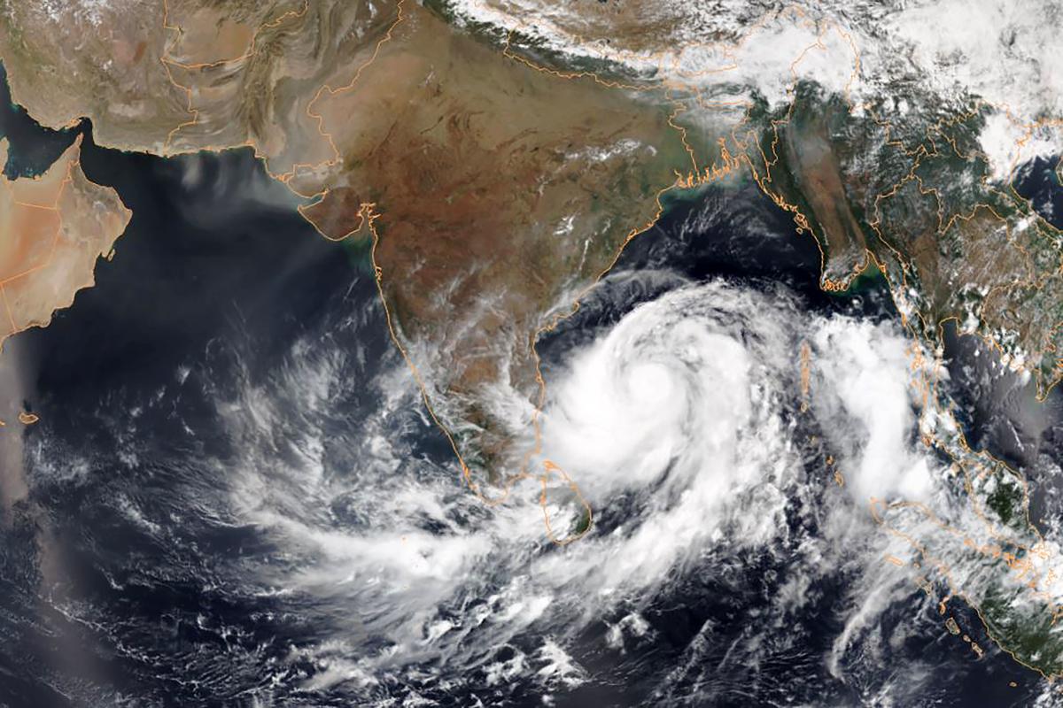 ‘ಫೋನಿ’: ಒಡಿಶಾದಲ್ಲಿ 8 ಲಕ್ಷ ಮಂದಿ ಸ್ಥಳಾಂತರ
