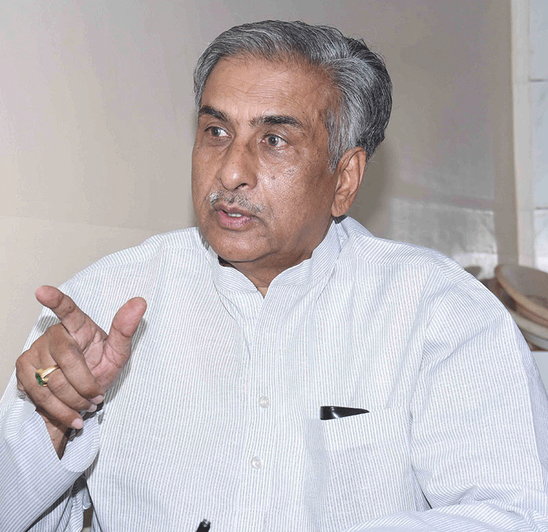 ಟಿಟಿಐ ಮುಚ್ಚಿದರೆ ಹೋರಾಟ: ಹೊರಟ್ಟಿ