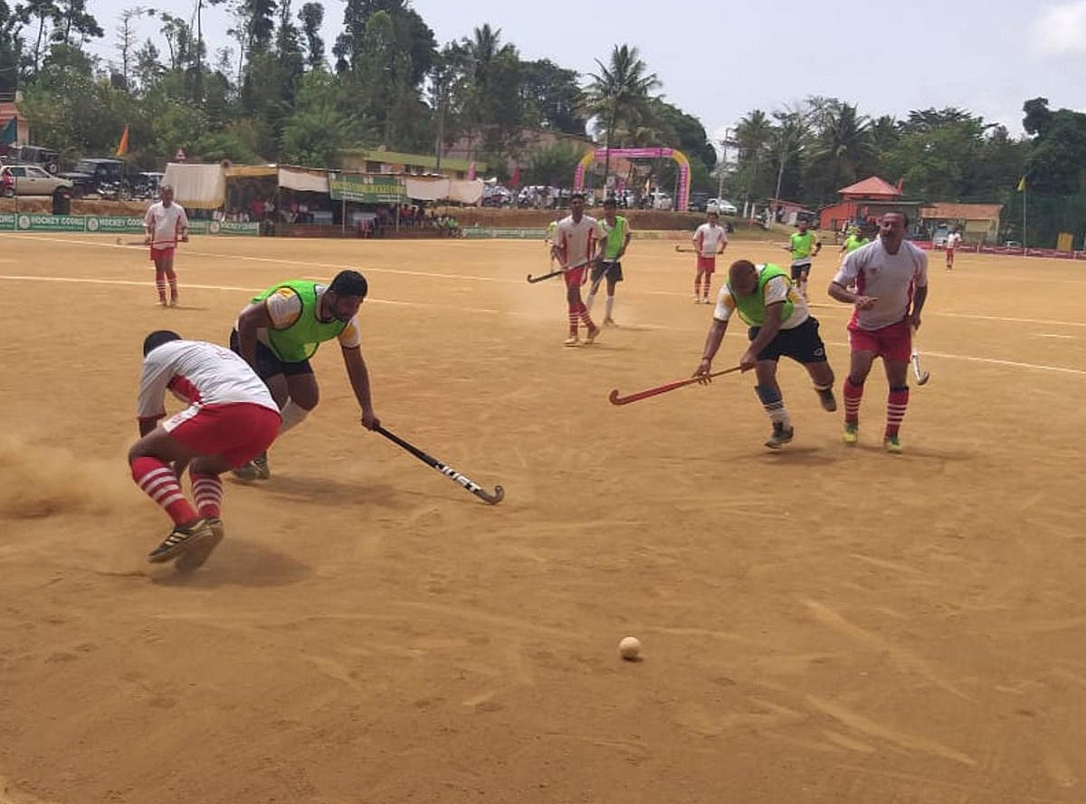 ಕೊಡವ ಹಾಕಿ: ಪಟ್ಟಡ, ಕಾಂಡಂಡ ತಂಡಕ್ಕೆ ಭರ್ಜರಿ ಗೆಲುವು