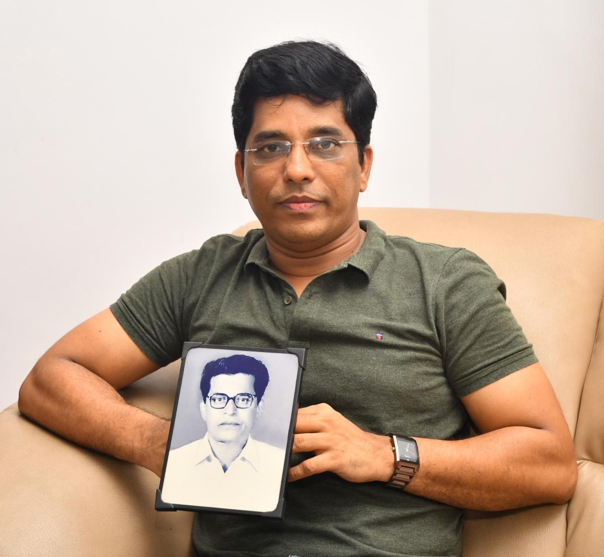‘ನಿಷ್ಪಕ್ಷಪಾತಿ, ನಿಸ್ವಾರ್ಥಿ, ಶಿಸ್ತುಬದ್ಧ ಅಪ್ಪ’