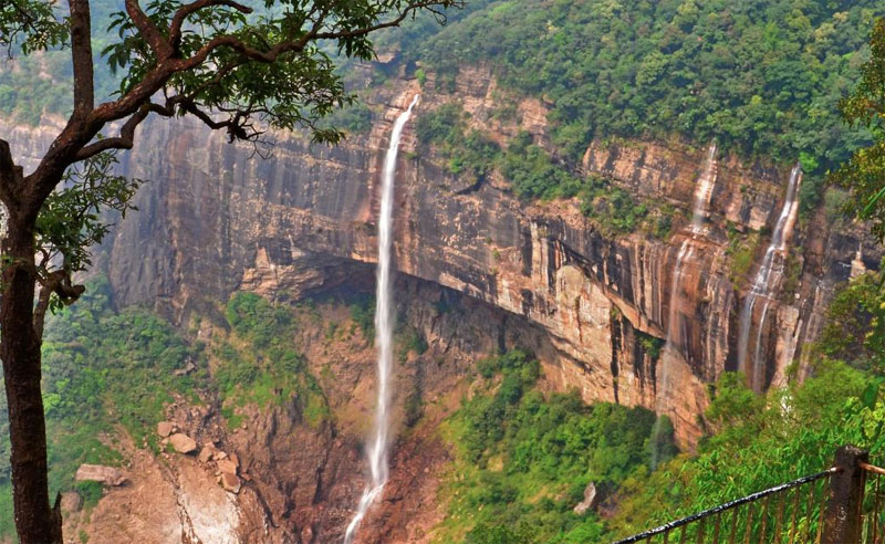 ನೊಹ್ಕಾಲಿಕೈ