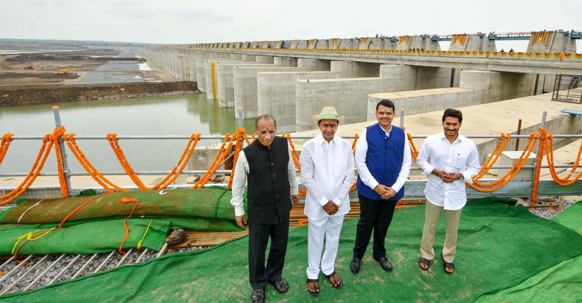 ಕಾಳೇಶ್ವರಂ ಯೋಜನೆ ಉದ್ಘಾಟನೆ