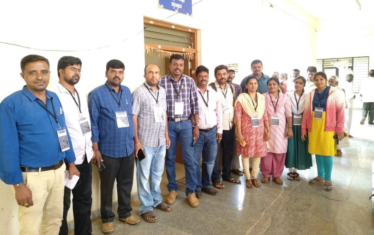 ‘ಬೆಂಗಳೂರು ಚಲೋ’ : ಕಪ್ಪು ಬ್ಯಾಡ್ಜ್‌ ಧರಿಸಿ ಕೆಲಸ