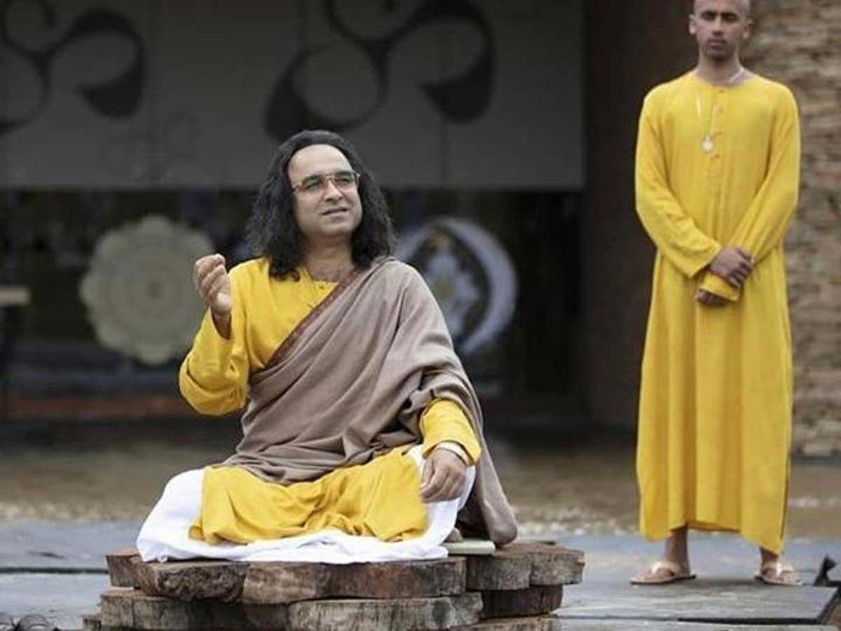 ಹಿಂಸೆ, ಅಧ್ಯಾತ್ಮದ ‘ಪವಿತ್ರ ಆಟ’