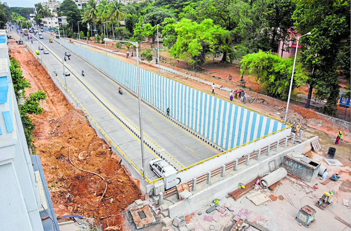 ಅರ್ಧ ಕಿ.ಮೀ. ಸಂಚಾರಕ್ಕೆ 3 ಕಿ.ಮೀ. ಸುತ್ತಾಟ!