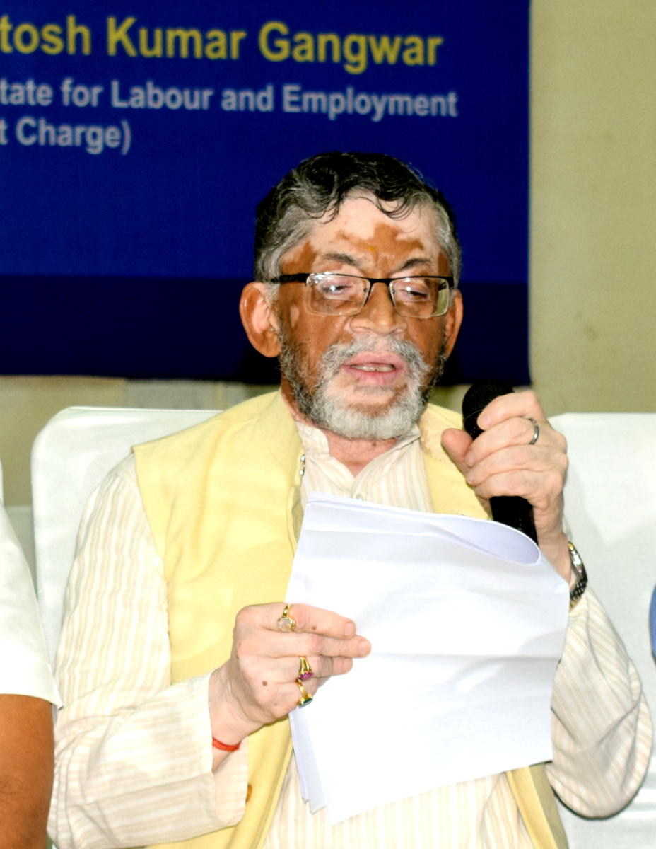 ನಿರುದ್ಯೋಗ ಇಲ್ಲವೇ ಇಲ್ಲ, ಜನರಲ್ಲಿ ಕೆಲಸದ ಕೌಶಲವೇ ಇಲ್ಲ