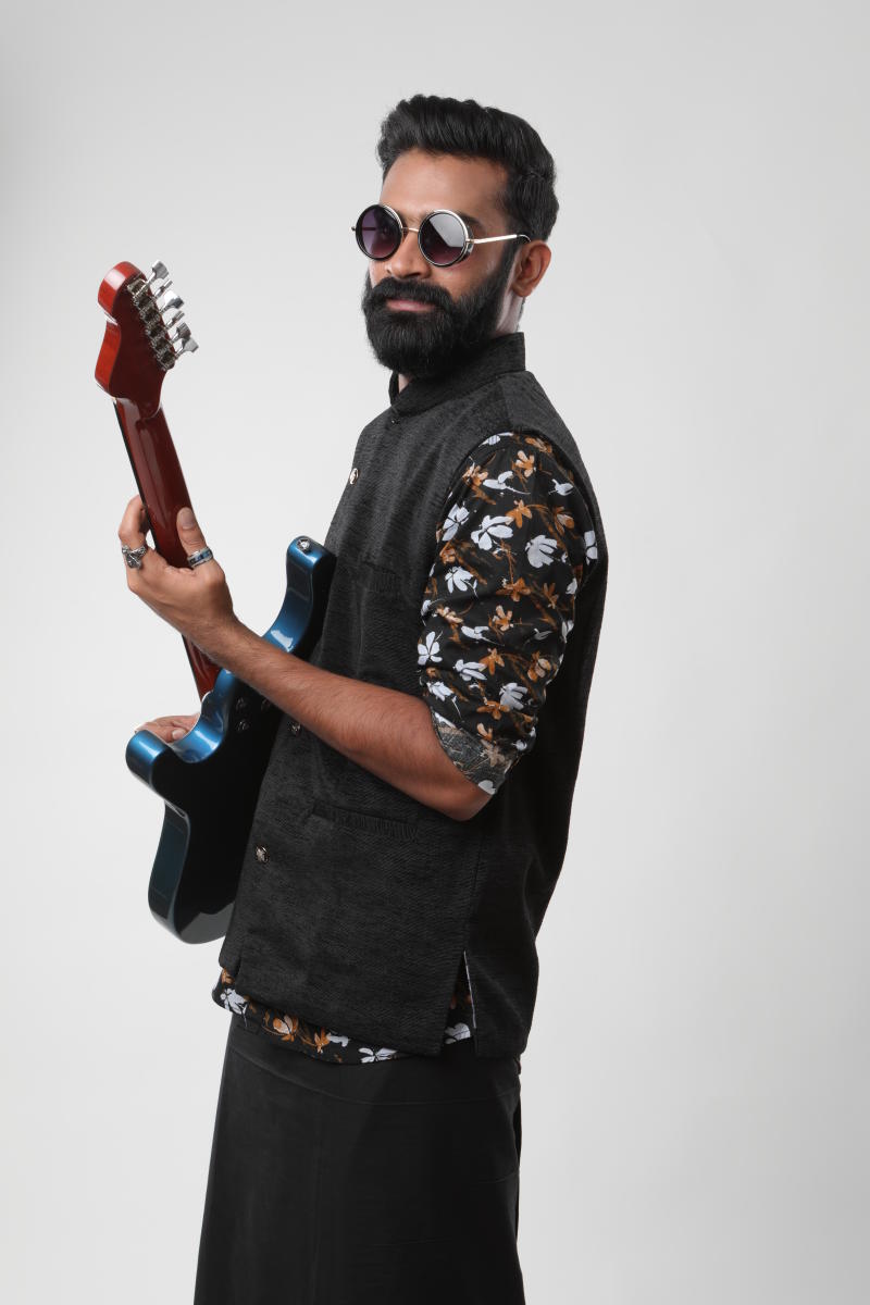ಯೋಗಿಯ ಗಾನ ಇಂದಿನಿಂದ