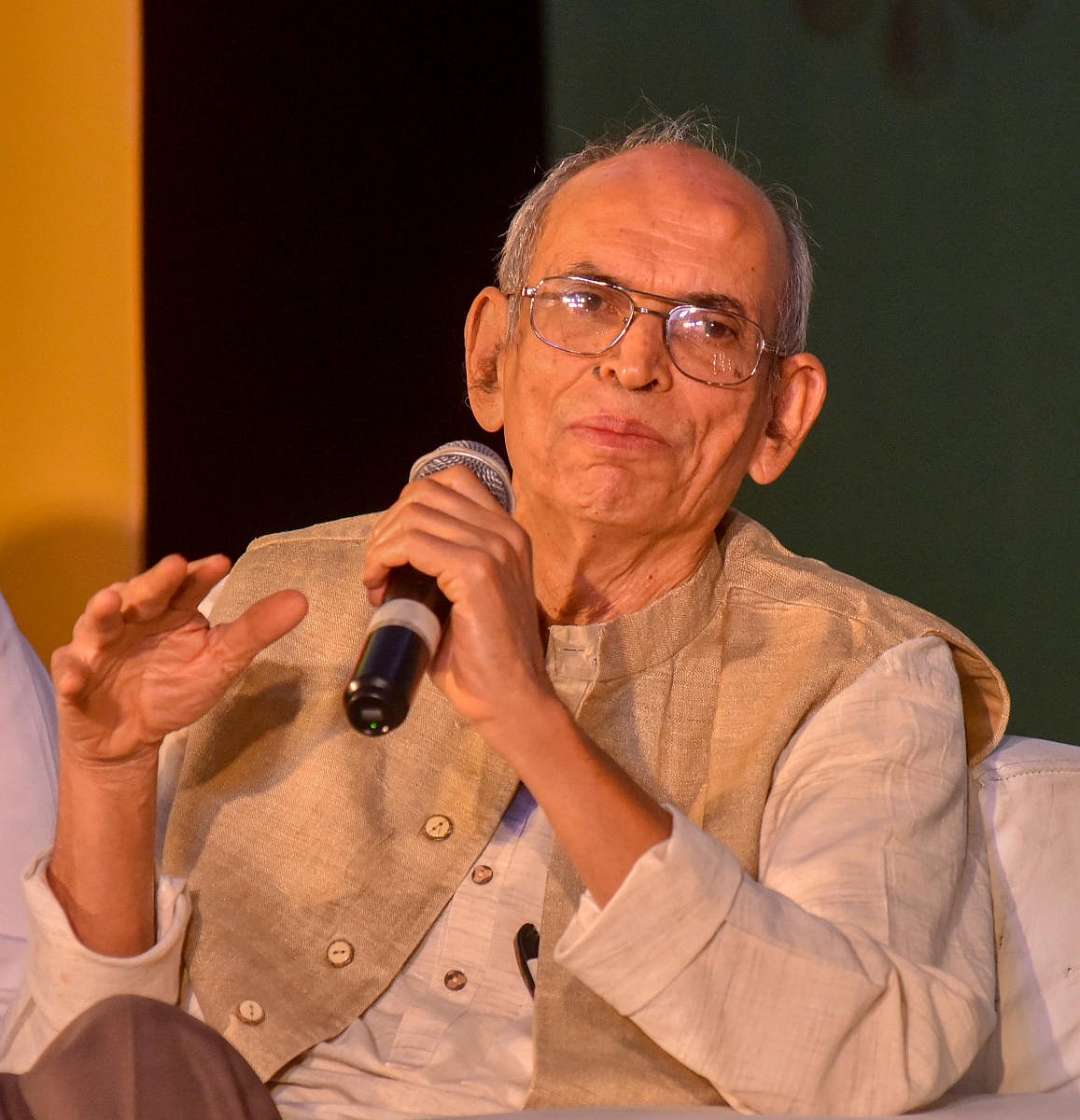 ಖ್ಯಾತ ಪರಿಸರ ತಜ್ಞ ಮಾಧವ ಗಾಡ್ಗೀಳ್ ನಿಧನ
