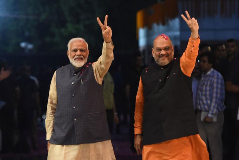 'ಮಹಾ' ಸರ್ಕಾರಕ್ಕೆ ಶುಭ ಕೋರಿದ ಪ್ರಧಾನಿ ಮೋದಿ, ಗೃಹ ಸಚಿವ ಅಮಿತ್ ಶಾ