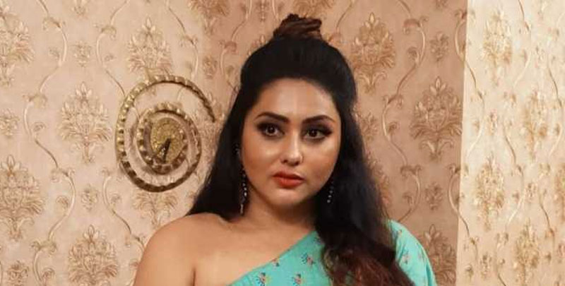 ಮಾದಕ ಮೈಮಾಟದ ಬಹುಭಾಷಾ ತಾರೆ ನಮಿತಾ ಬಿಜೆಪಿ ಸೇರ್ಪಡೆ