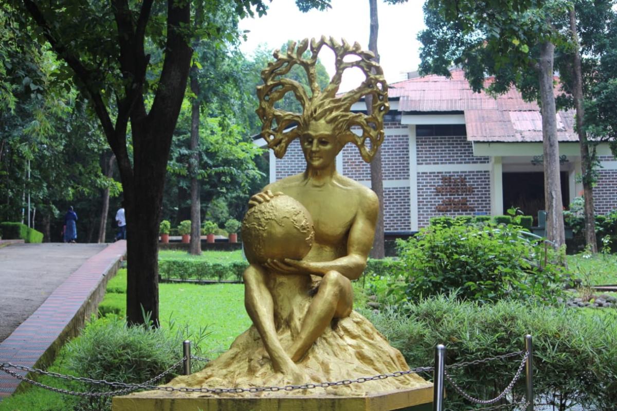 ‘ತೇಗ’ ದರ್ಶನ: ಕೇರಳದಲ್ಲೊಂದು ಮರಗಳ ಉದ್ಯಾನ