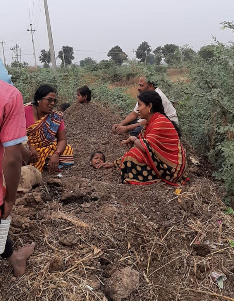 ಕಂಕಣ ಸೂರ್ಯಗ್ರಹಣ: ಮೂಢನಂಬಿಕೆಯಿಂದ ತಿಪ್ಪೆಯಲ್ಲಿ ಮಗುವನ್ನು ಹೂತರು! 